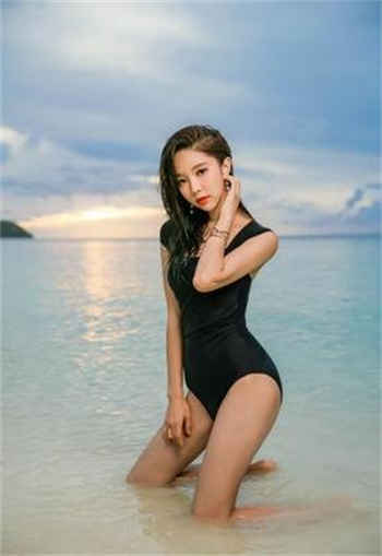 废材逆天九小组