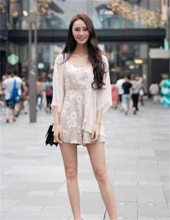 偷吃以婚的女人中文