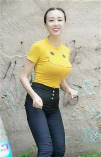 rebeccamore网站