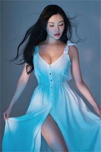 未婚妻小敏婚纱照