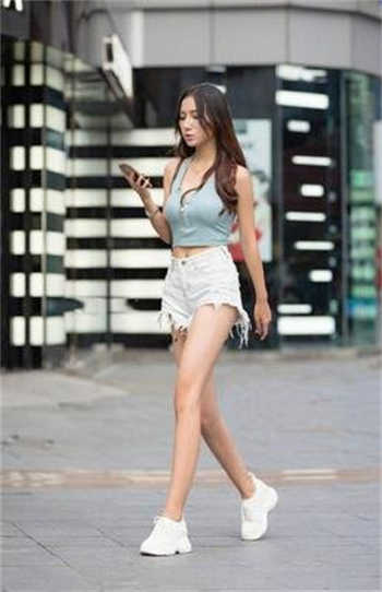 厉少 你家老婆超凶的