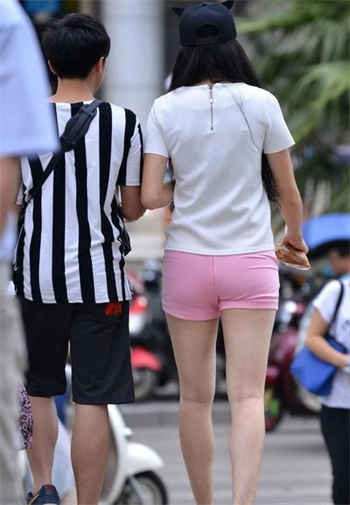 值此新春佳节