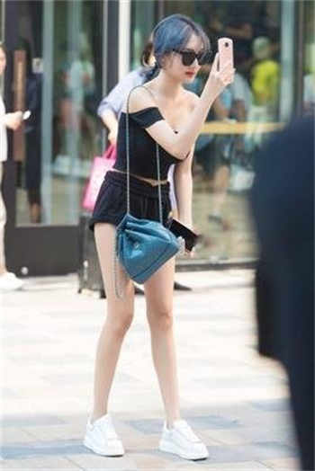 乡村欲潮莲花村村嫂
