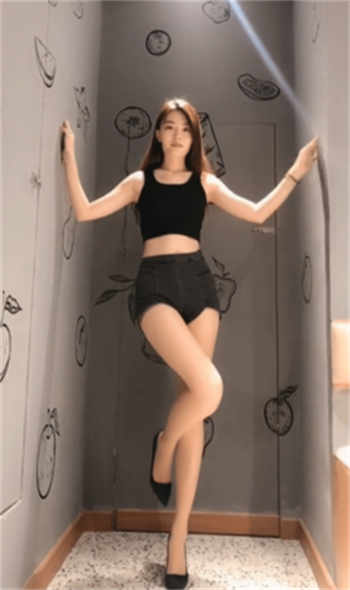 沈繁星是姬凤眠和谁生