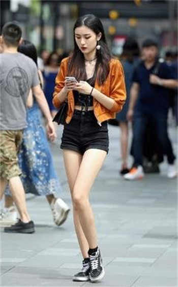 李妍希queenie个人资料