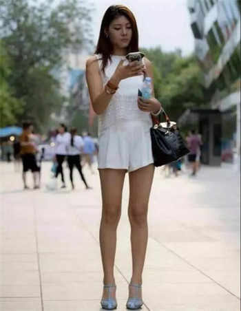 穿越各个位面系统收女
