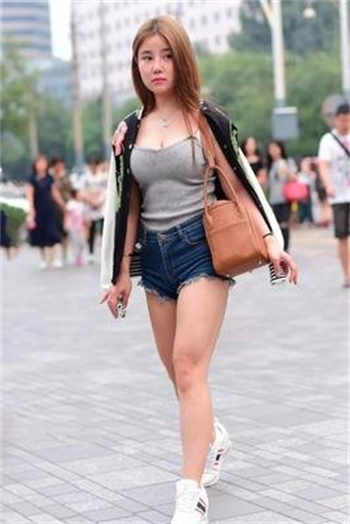 八零年代宠婚小娇妻穿书