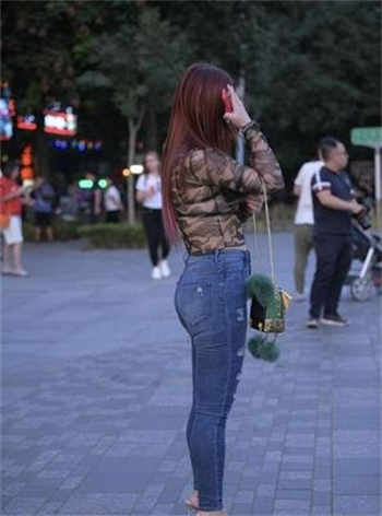 很黄可操npc的游戏在线玩