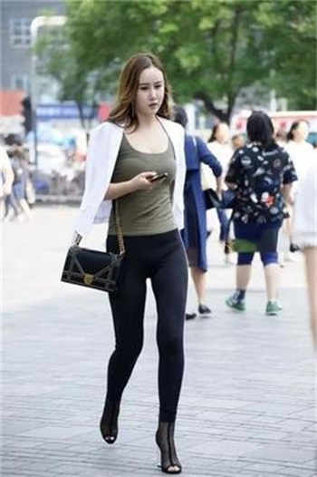 蝴蝶中文谷娱2