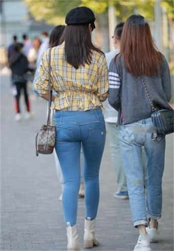 送快递那些年老赵白小莲