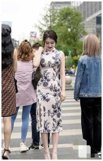 精东影业房东与房客苏小小