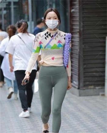 艺瑟妃火箭舞蹈