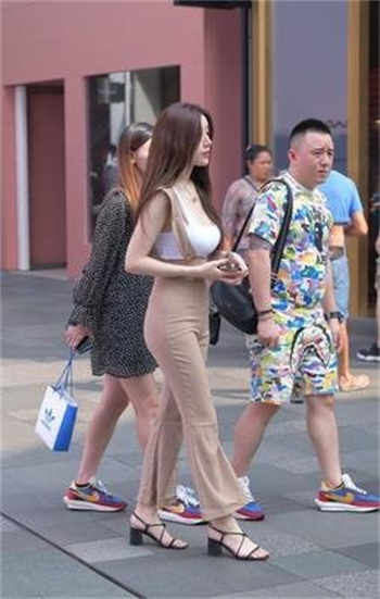 腹黑帝少的童养媳