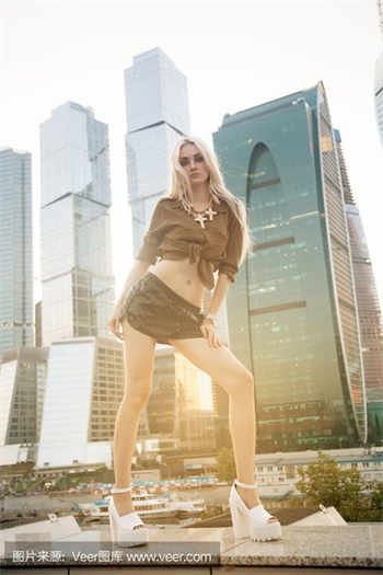 收费贵的一对一聊天软件