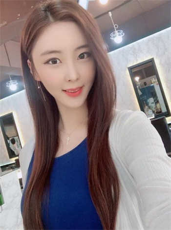 lol主播黑色玫瑰绿帽